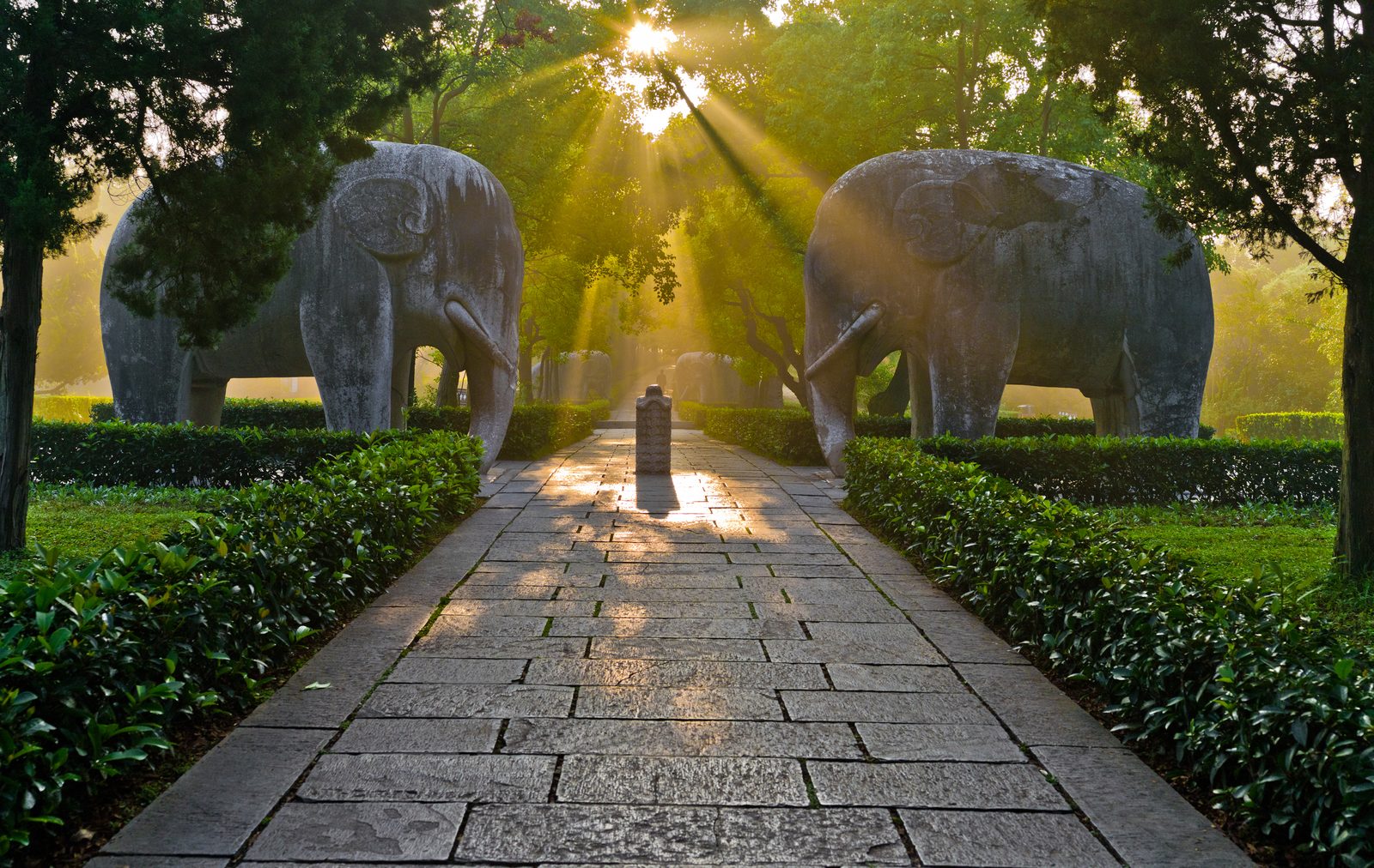 Ming Xiaoling Sacred Way
