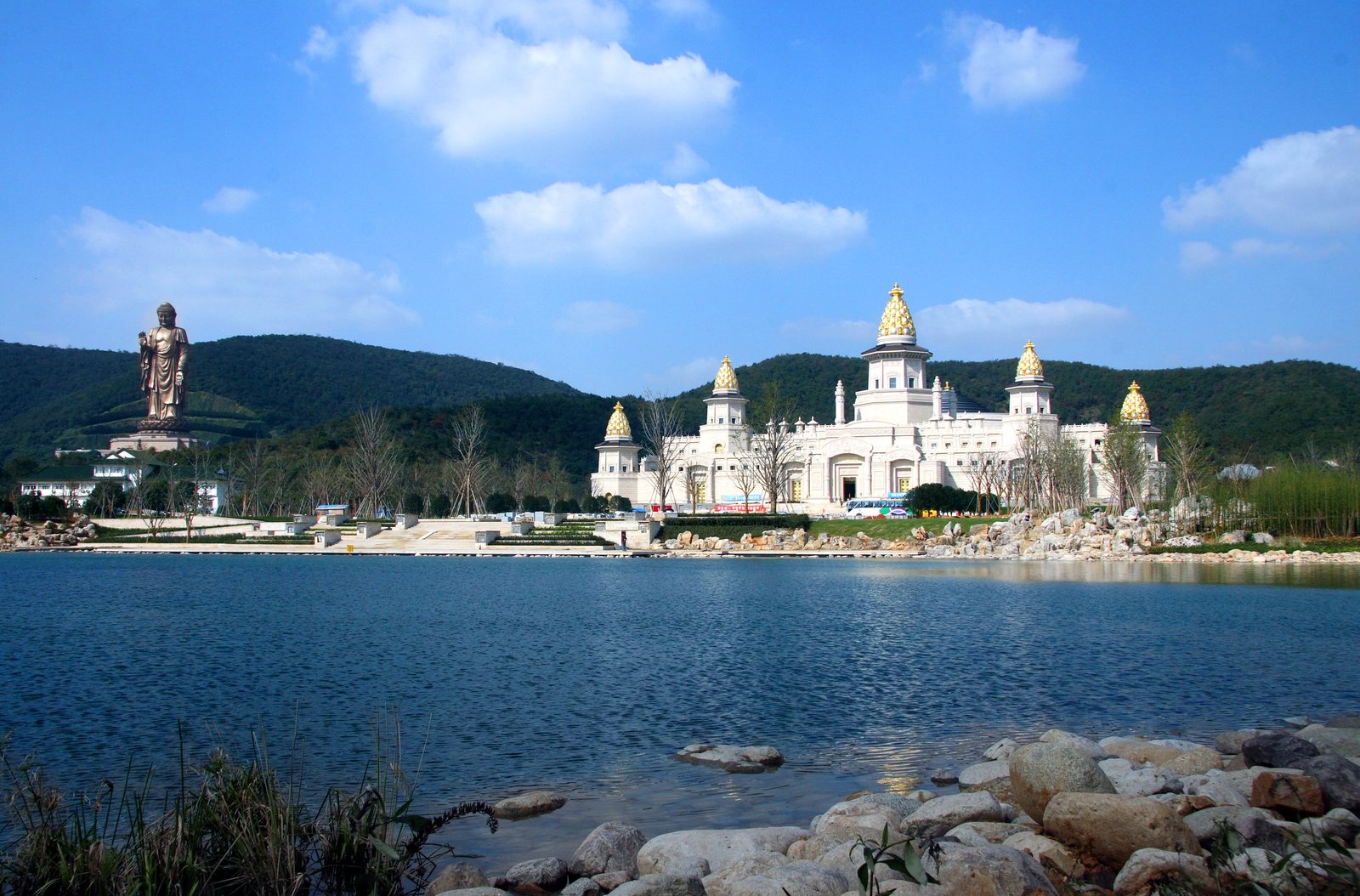 Grand Buddha at Lingshan
